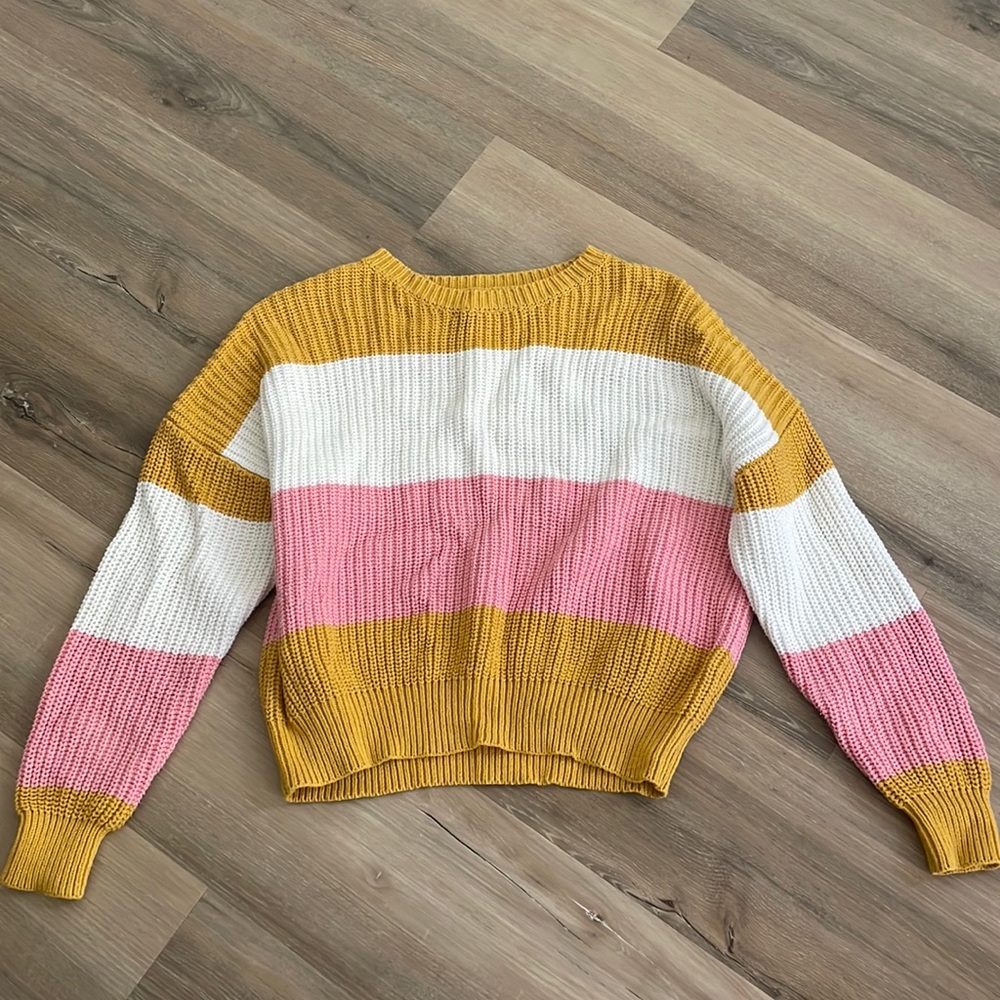 Pink, white and Gold.
